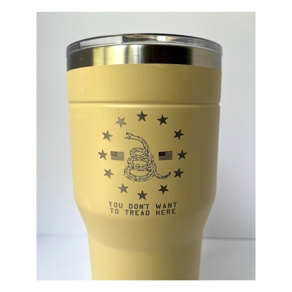 Lincoln Outfitters Don't Tread On Me 30oz Insulated Tumbler Cup - Picture 5 of 13